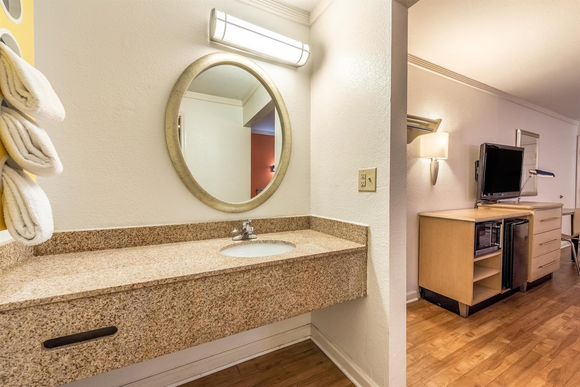 Motel 6-Gatlinburg, Tn - Smoky Mountains Экстерьер фото